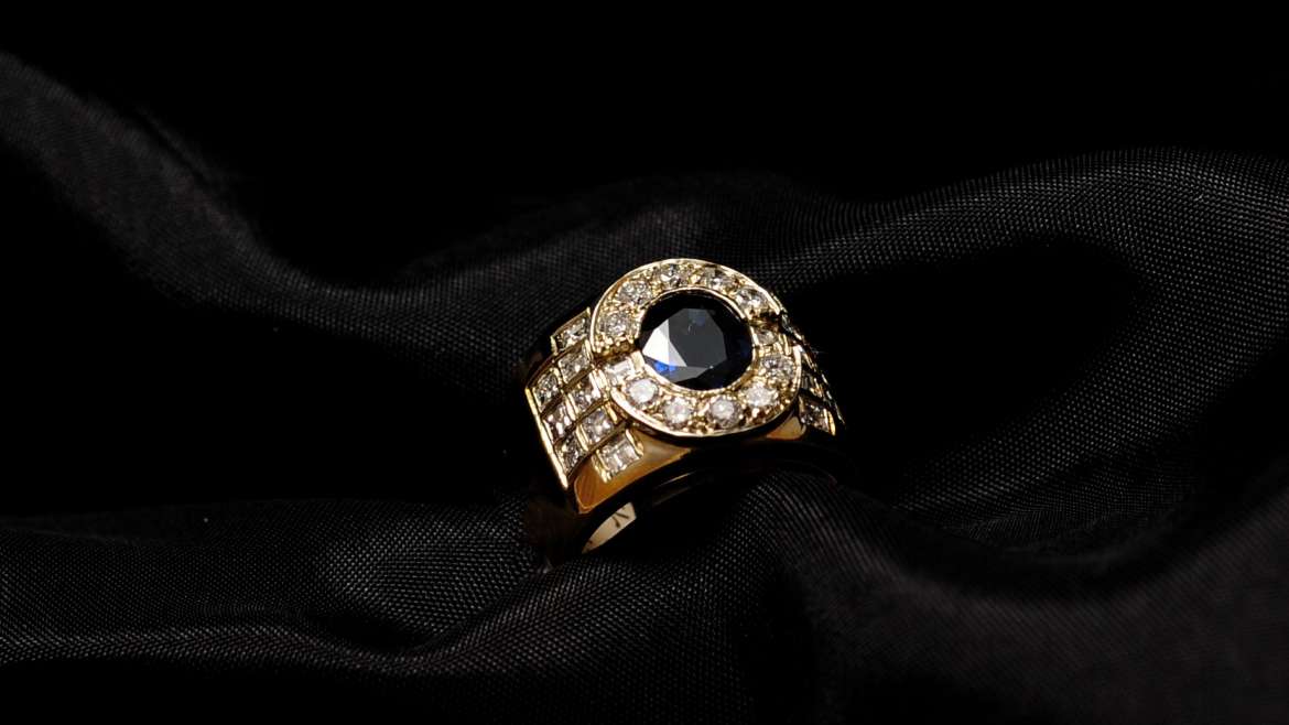 Anello